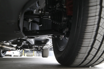 2016款众泰T600 2.0T自动尊享型运动版