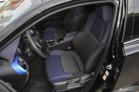 2018款C-HR 2.0L自动酷越领先版国V