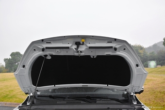 2017款瑞虎5X 1.5T自动豪华型