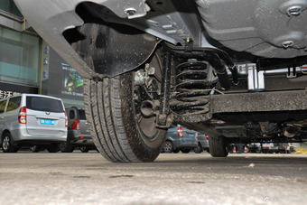 2017款欧尚1.5L手动精英型