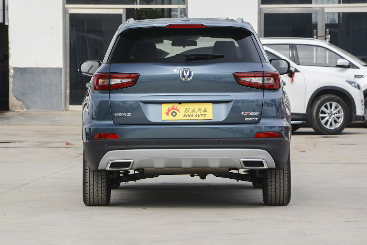 2017款长安CS55 1.5T自动炫动型