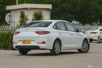 2017款悦动1.6L自动悦值版GLS