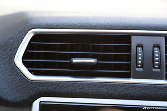 2017款哈弗H2 1.5T手动两驱舒适型红标