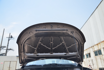 2017款奔腾B30 1.6L 手动舒适型