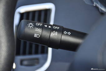 英致G3 2014款 1.5L 手动致惠型