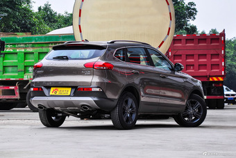 2015款猎豹CS10 2.0T手动风尚版 迪拜金