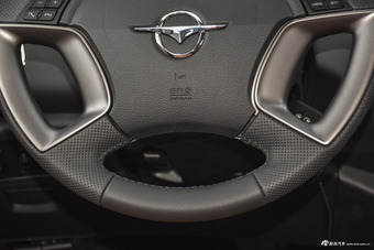 2017款海马S5强动力版1.5T自动尊贵型