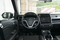 2018款欧尚X70A 1.5L手动精英型