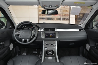 2017款揽胜极光2.0T自动PURE风尚版图片