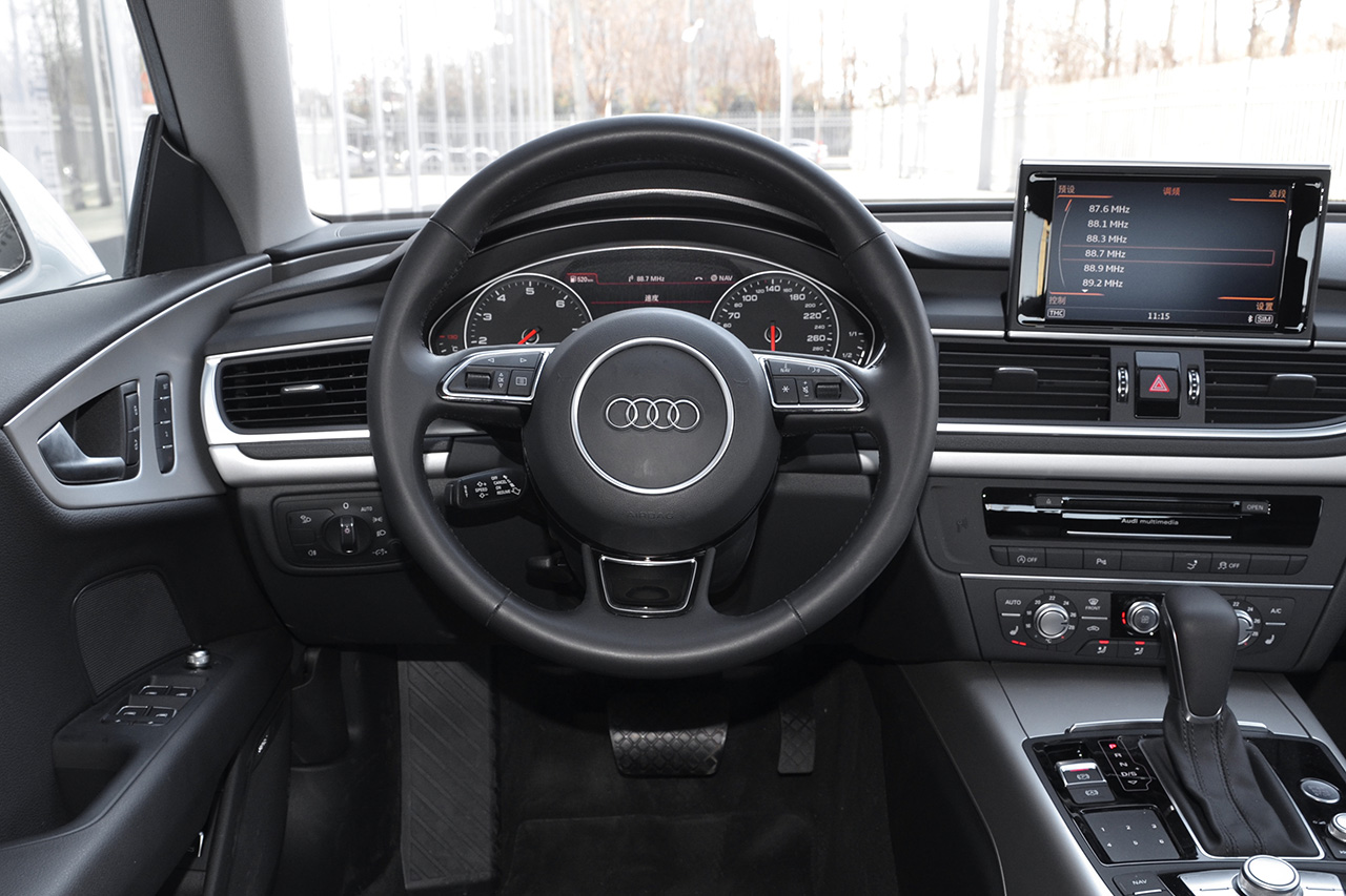 2018款奥迪A7 2.0T自动40TFSI进取型