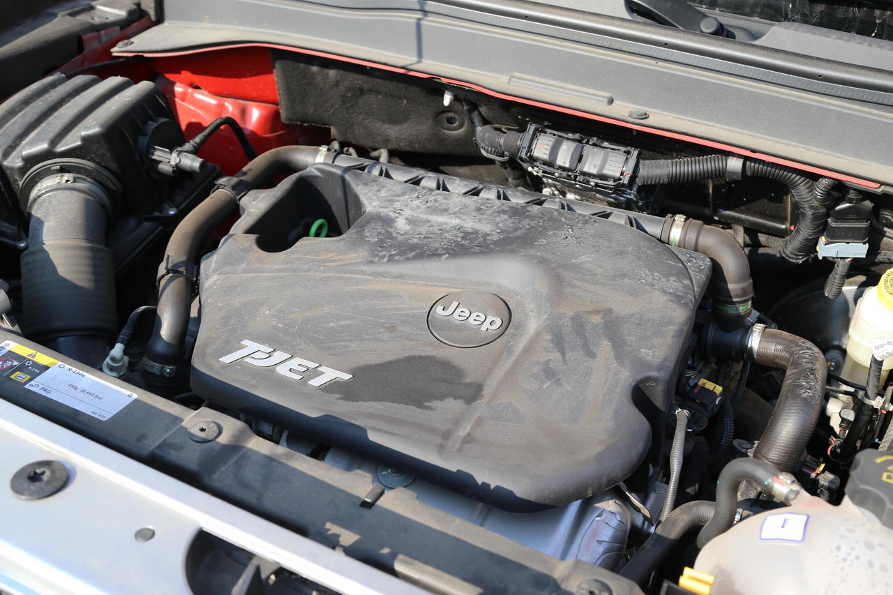 2016款自由侠1.4T自动智能版 