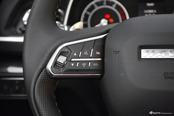 2017款哈弗H6 换代 红标 1.5T 自动两驱智尚型