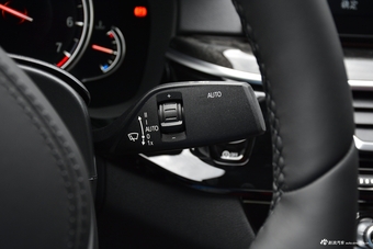 2018款宝马 5系改款 530Li xDrive M运动套装