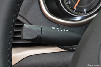 2017款自由光2.4L自动优越版