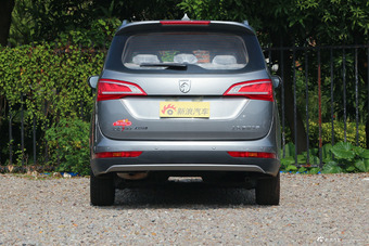 2017款宝骏730 1.8L iAMT豪华型7座