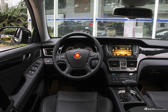 2017款红旗H7 2.0T自动尊贵型