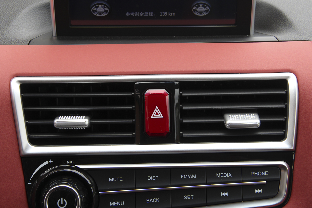 2018款江淮iEV6E升级版 豪华智能型