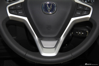 2016款悦翔V7 1.6L手动乐享型国V