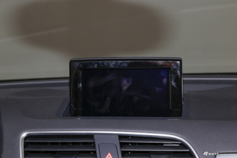 2016款奥迪Q3 2.0T自动35TFSI典藏版quattro进享型