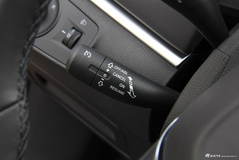 2017款荣威ei6 1.0T混动互联智享版