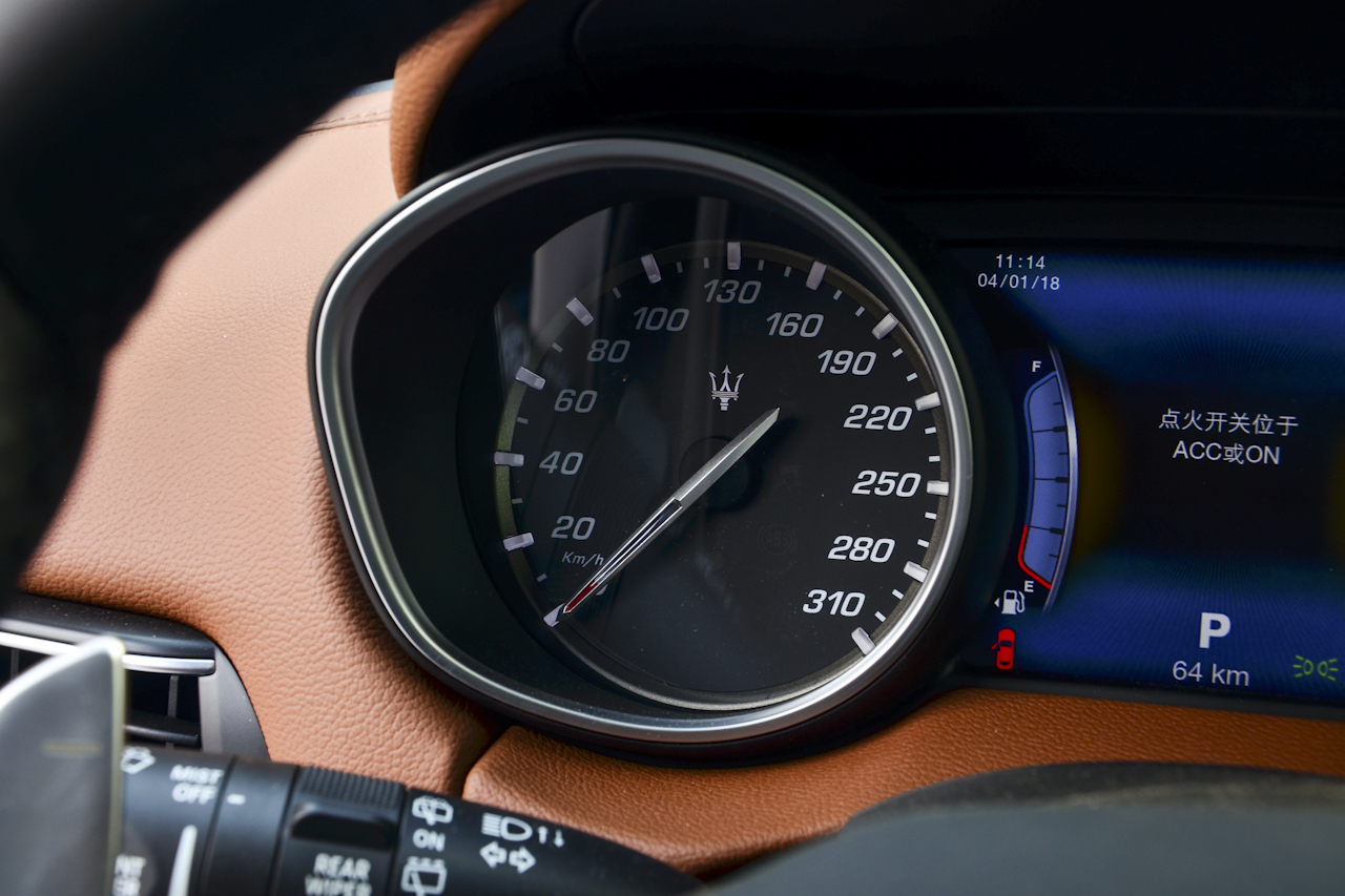 2018款Levante 3.0T自动350Hp 运动版（暂无参数）