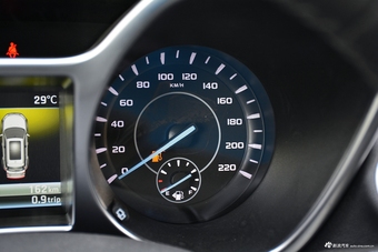 2016款驭胜S330 1.5T自动两驱尊贵版