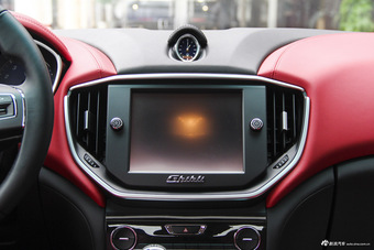 2014款Ghibli 3.0T自动标准版