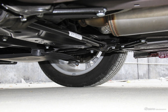 2018款DS 5LS 1.6T自动30THP时尚型