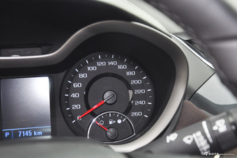 2016款迈锐宝2.0L 自动豪华版