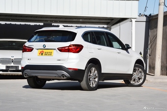 2019款宝马X1 2.0T自动sDrive20Li领先型