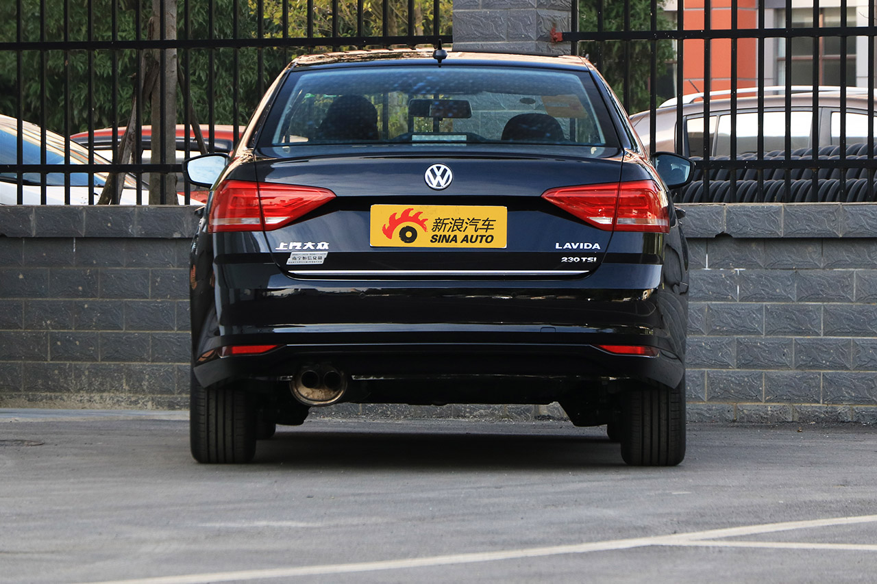 2017款朗逸1.4T自动舒适版230TSI DSG