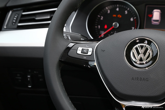 2018款蔚揽2.0T自动两驱舒行版380TSI