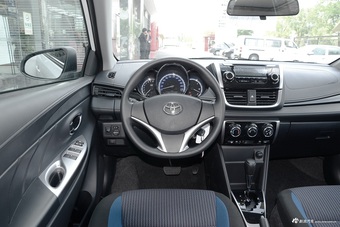 2016款YARiS L 致炫1.5L自动炫动天窗版