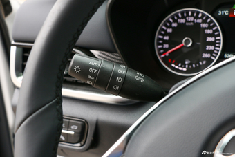 2018款中华V7 1.6T自动旗舰型5座280T