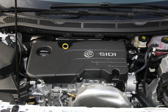 2018款威朗三厢1.5L自动进取型15S