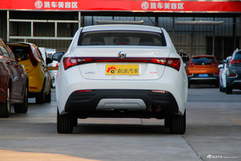 2016款名爵锐行1.5L手动风尚版