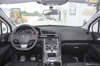 2016款标致3008 1.6THP自动潮流版图片