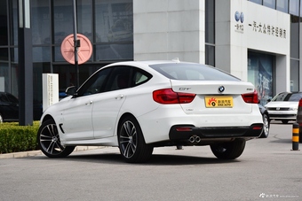 2018款宝马3系GT 2.0L自动330i xDrive M运动型