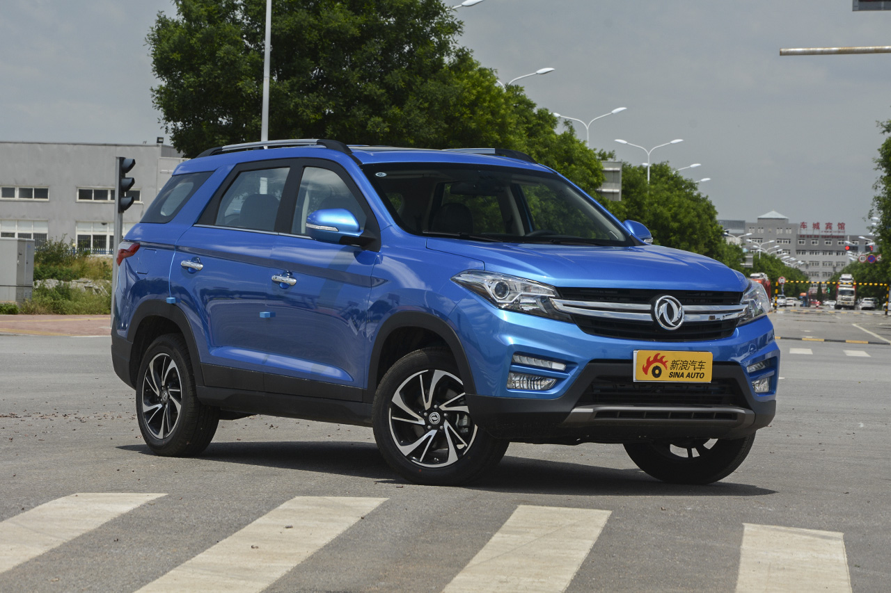  2018款风光S560 1.8L手动豪华型