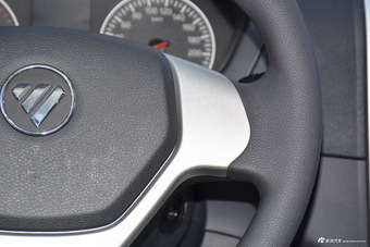 2015款拓陆者2.8T手动柴油四驱进取版