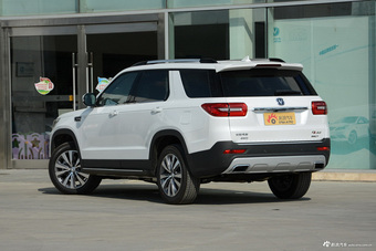 2017款长安CS95 2.0T自动四驱智驭版 