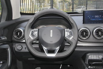 2017款WEY VV7 2.0T自动豪华型