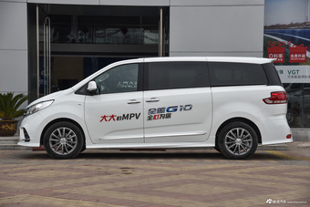 2016款上汽大通G10 2.0T自动豪华行政版