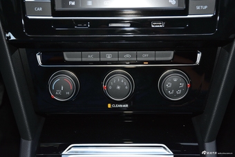 2018款一汽大众迈腾 280TSI DSG 领先型