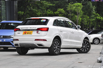 2016款众泰SR7 1.5T自动魔方之心版