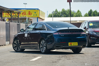2018款林肯MKZ 2.0H自动尊雅版