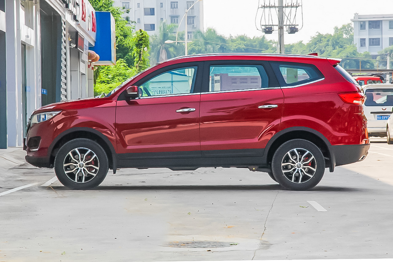 2016款迈威1.5L自动智享型