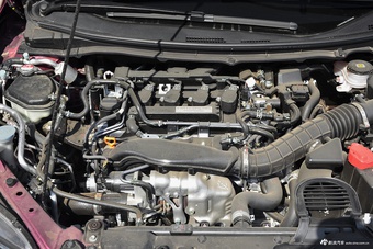 2017款杰德 1.5T自动210TURBO CVT豪华版 6座