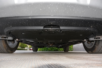 2018款奔腾X80 2.0L自动20周年纪念版