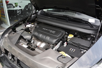 2017款自由光2.4L自动卓越版 黑色